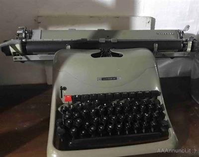 Macchina da Scrivere Lexikon 80