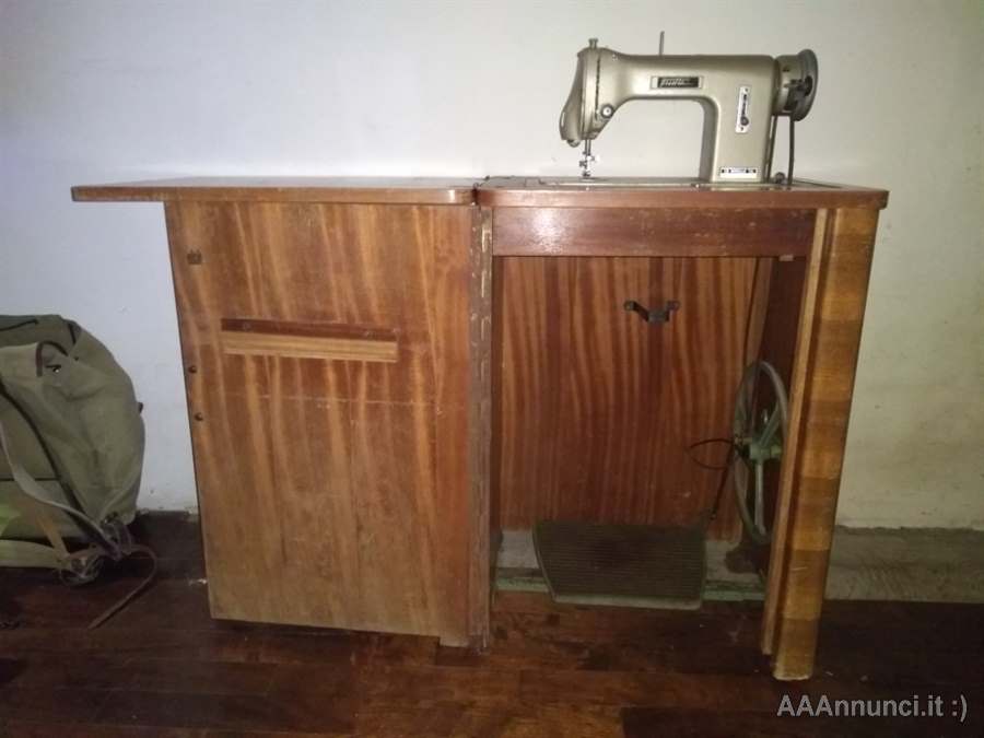 Foto 2Macchina da cucire vintage