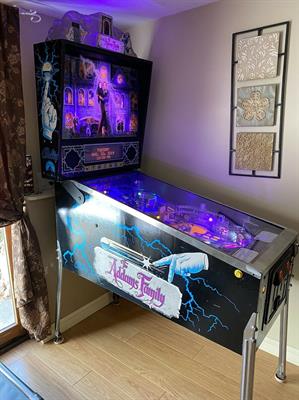 BALLY ADDAMS FAMILY PINBALL MACHINE