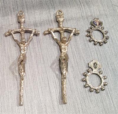 Crocifissi, in legno - Anteprima 2