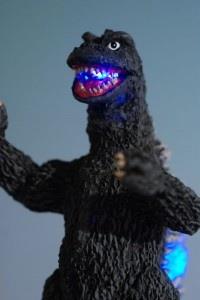 RARISSIMO GODZILLA CON SUONI E LUCI 75 EURO, mai usato - Anteprima 4