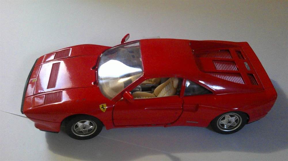 Modellino Ferrari GTO 1984